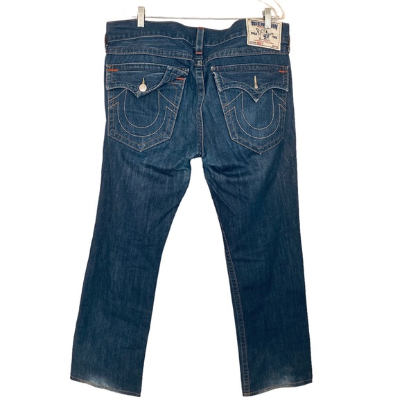 True Religion Ricky Men’s Medium Wash Straight Leg Jeans Size 42x32 - Picture 2 of 7